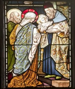 Maria mãe de Jesus Apresentação do Senhor Vitral na Igreja de São Nicolau em Örebro, na Suécia